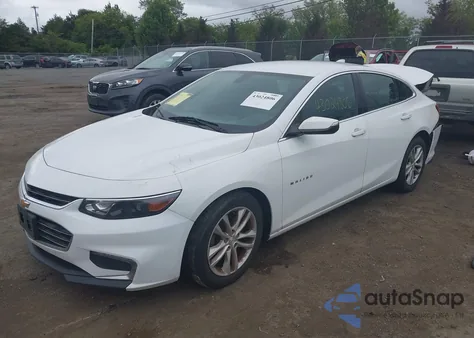 2018 Chevrolet Malibu Lt z USA, uszkodzony, nr VIN 1G1ZD5ST3JF132192